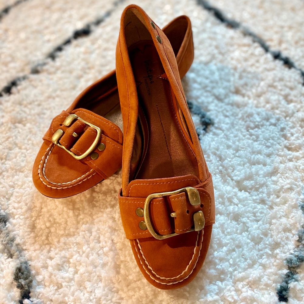SALE🌟 Nordstrom Boutique Milos Suede Leather Flat